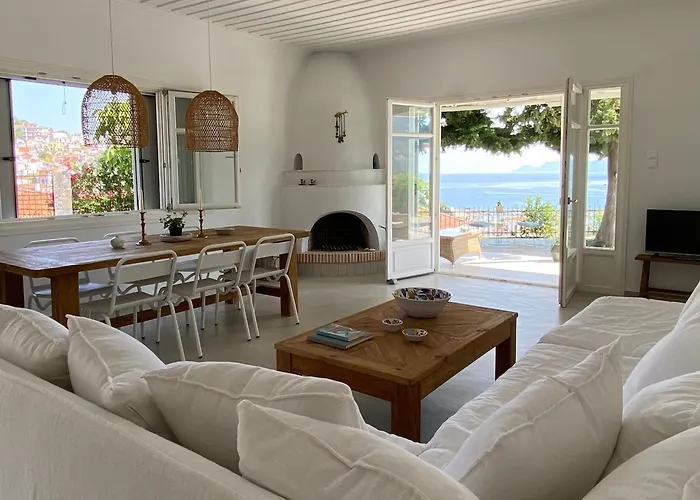 Villa Icelle Skopelos Town Sea View Swimming Pool